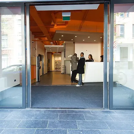Easyhotel Centre 2* Lahey