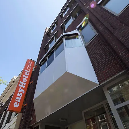 Easyhotel Centre Otel